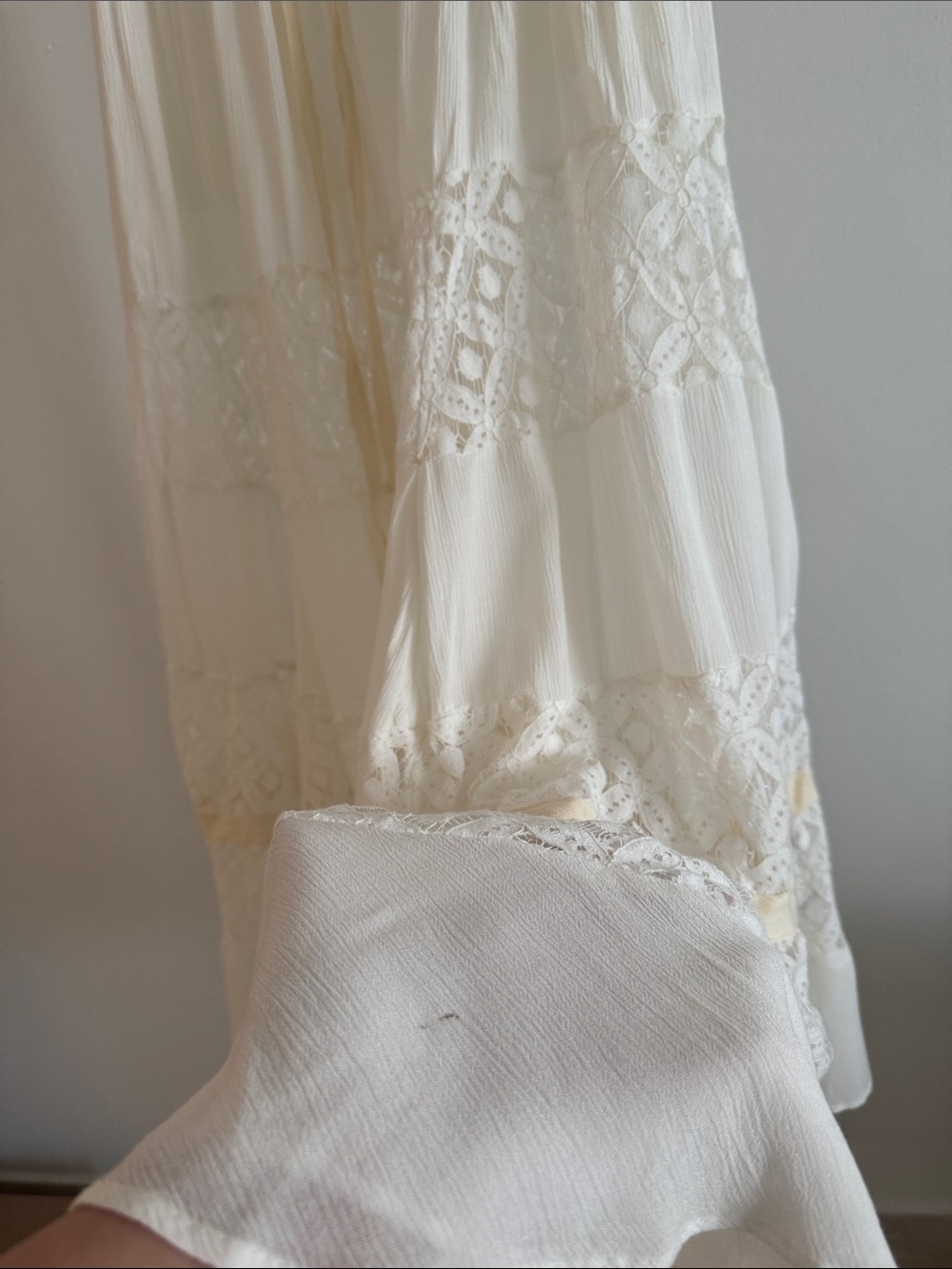 Free People Swept Away Maxi Skirt Size Small S/P in Clean Ivory - Boho Crochet - Picture 11 of 13